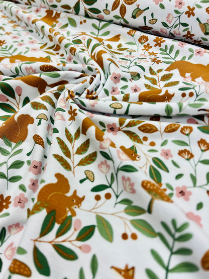 Jersey de coton - animaux de la forêt parmi les feuilles 200 g/m²
