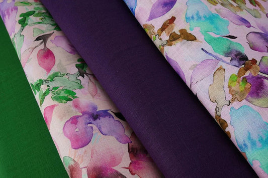 Attēls ar Lina un kokvilnas audums ar ziedu rakstu 170 g/m² – pieejams Šarlotes audumi