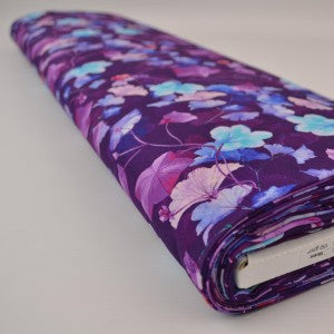 Lins ar kokvilnu-lapas uz purpura toņa fona 170 g/m²