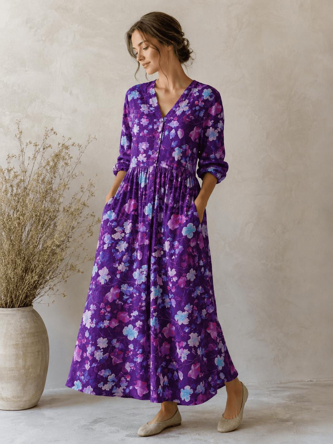 Image of linen with cotton - leaves on a purple-toned background 170 g/m² – available at Šarlotes audumi