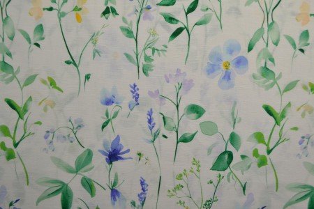 Lin avec coton - prairie 170 g/m² – disponible chez Šarlotes audumi