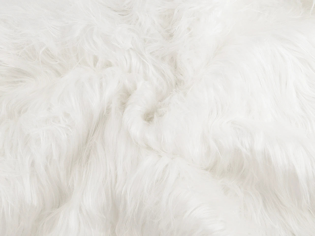 Attēls ar Mākslīgā kažokāda ar ļoti garu pūku - balts 540 g/m² – pieejams Šarlotes audumi