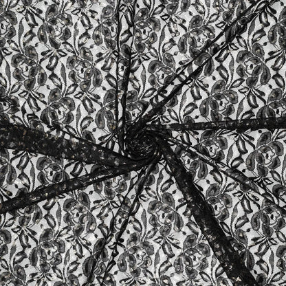 Attēls ar Mežģīņu audums “Lauren Foil Lace” – melns 140 g/m² – pieejams Šarlotes audumi