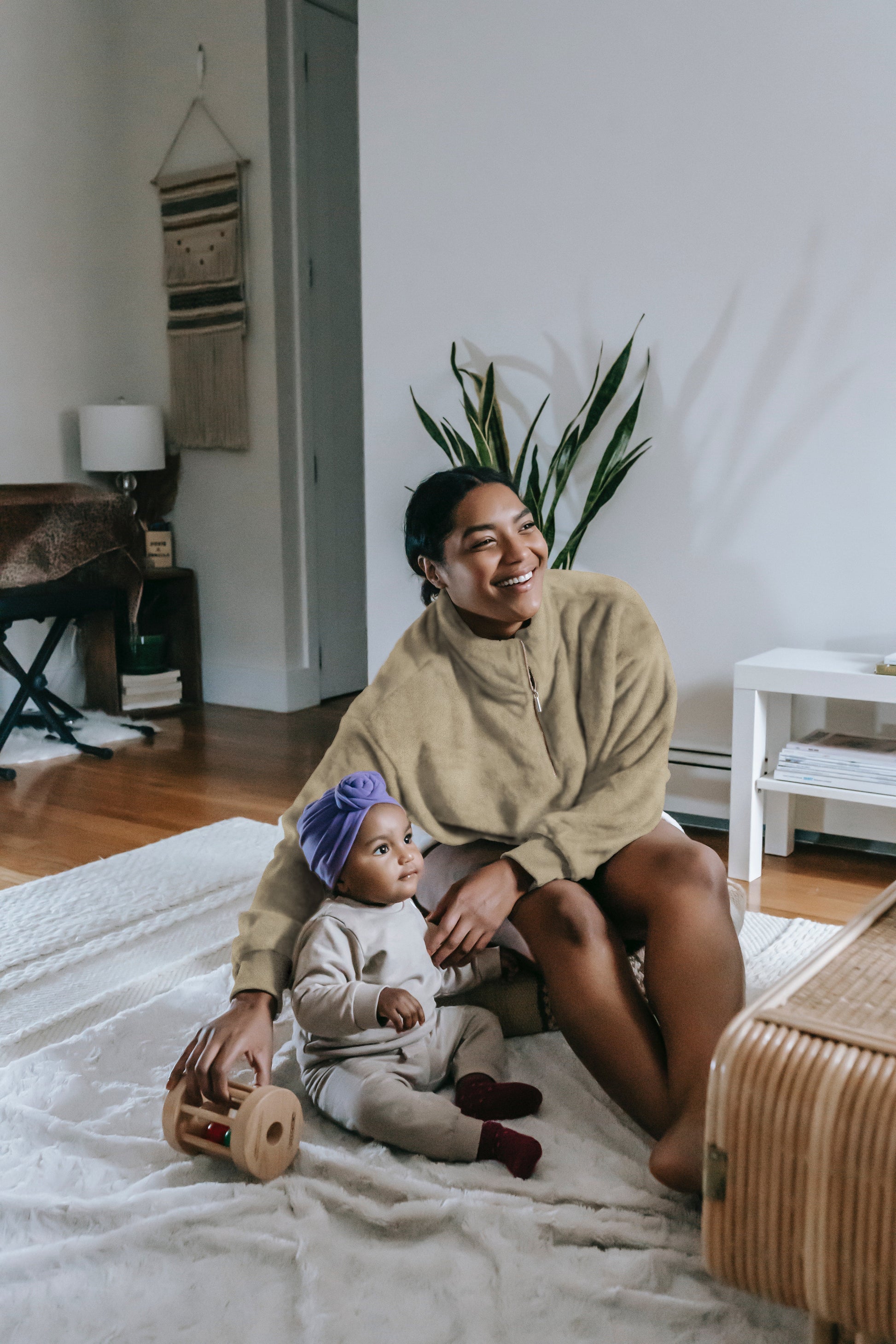 Attēls ar Minky flīss(gludais) - pelēks 260 g/m² – pieejams Šarlotes audumi