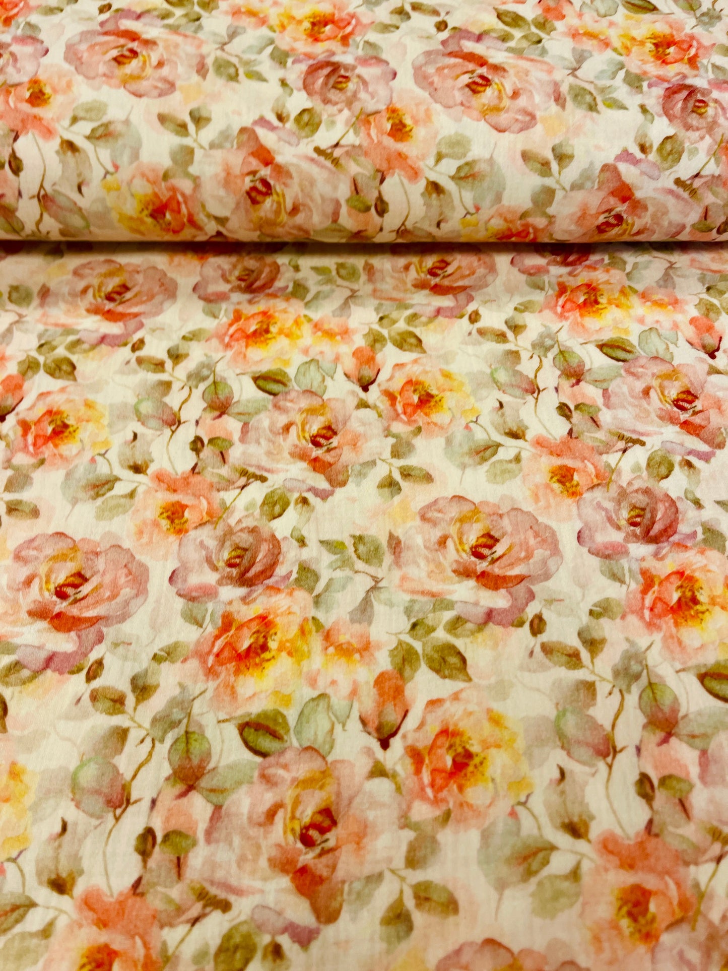 Image of Muslin rosehip 120 g/m² – available online at Charlotte Fabrics