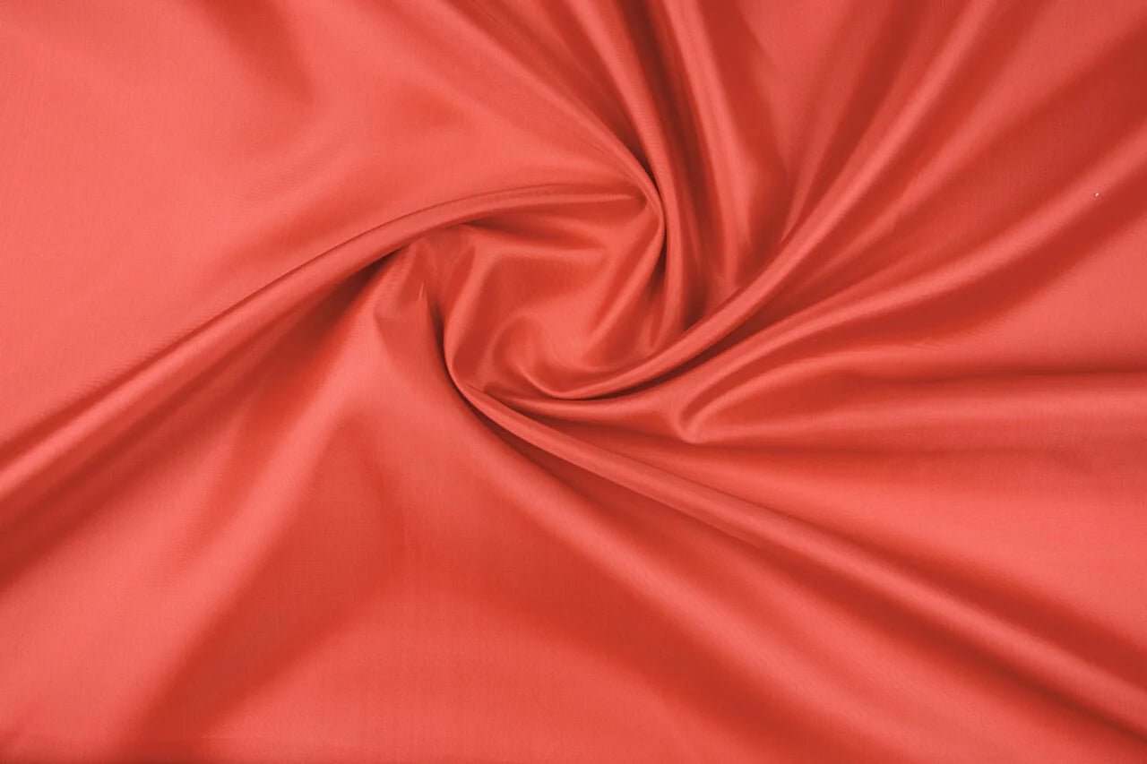 Attēls ar Oderes audums - sarkana 55 g/m² – pieejams Šarlotes audumi