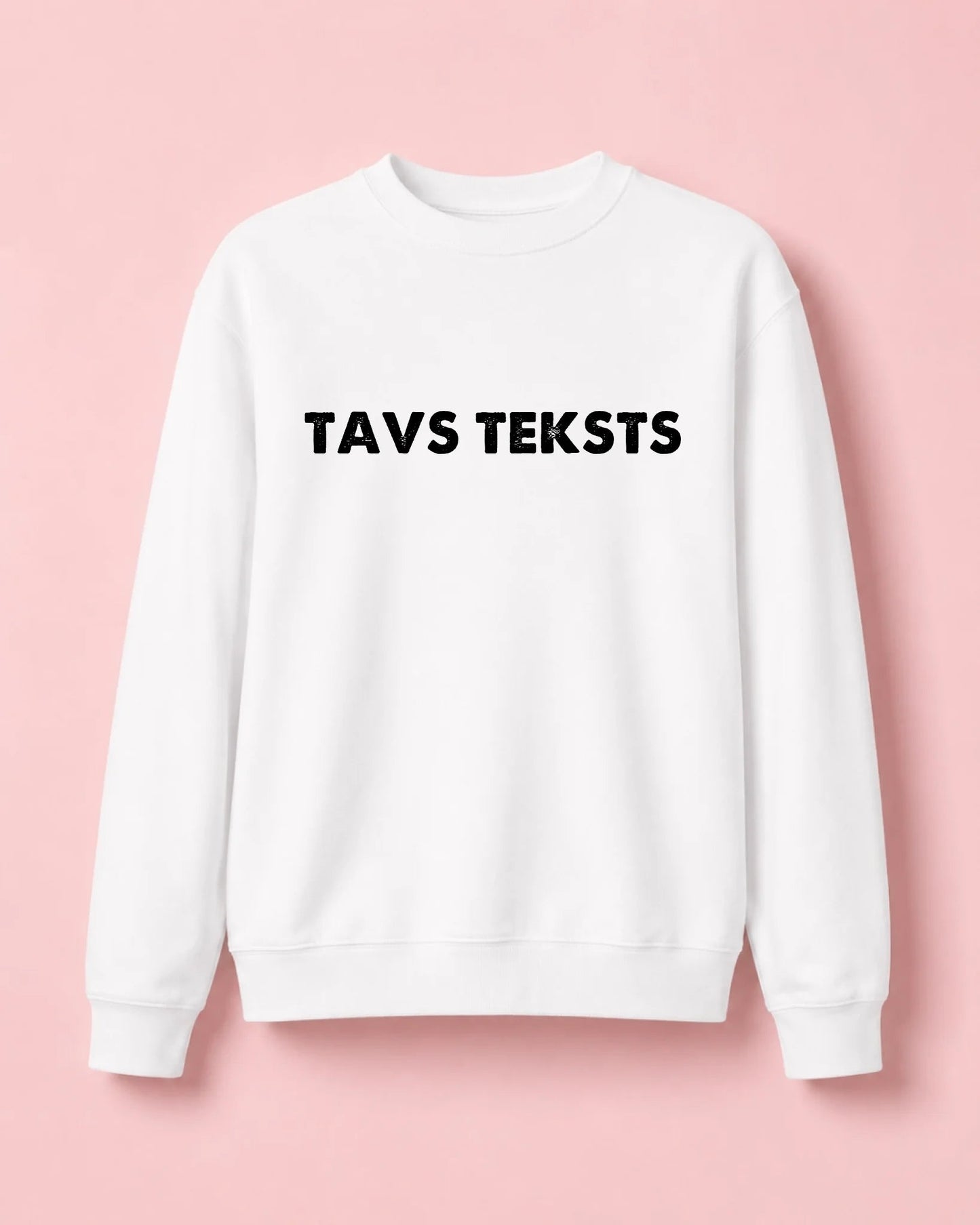 Paveikslėlis su personalizuotu megztiniu su tavo tekstu – galima užsisakyti internetu Šarlotes audumi