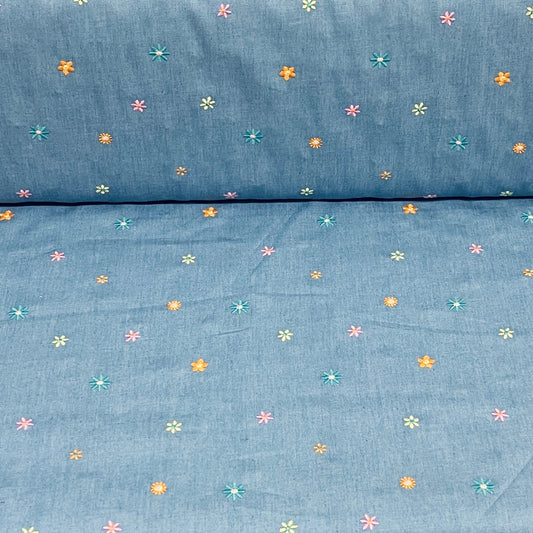 Image of thin denim fabric for dresses, shirts with embroidered flowers 135 g/m² – available at Šarlotes audumi