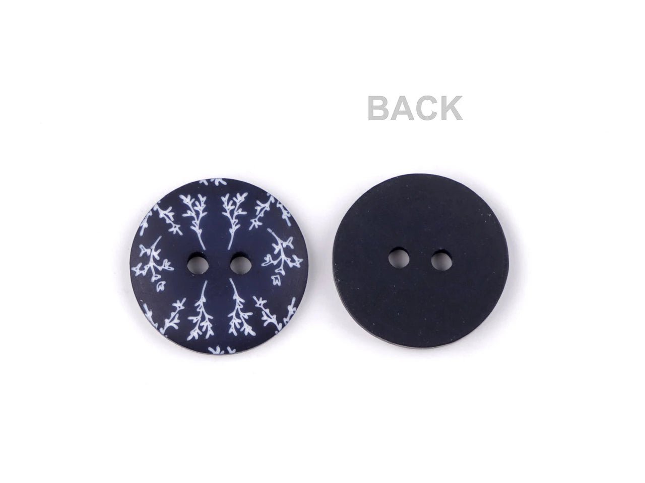 Attēls ar Plastmasas pogas 18 mm - zilas ar zariņu – pieejams Šarlotes audumi