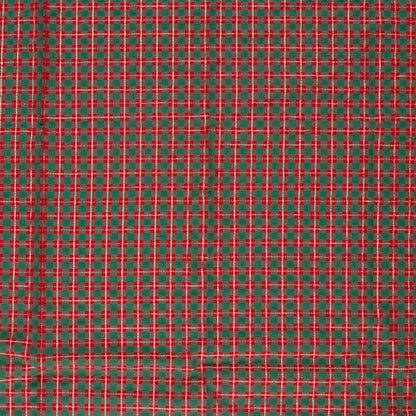 Premium 100% cotton fabric with Scottish check and gold accents 120 g/m² – available online at Šarlotes audumi
