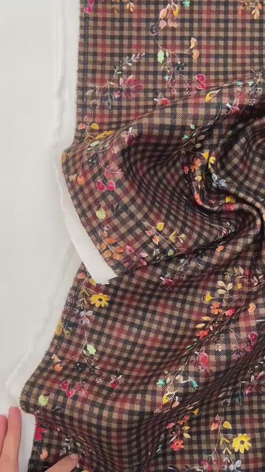 Italijos tvido audinys paltams – langeliai su gėlėmis | 50% poliamidas, 50% poliesteris | 480 g/m² | 148 cm