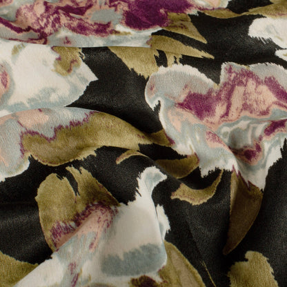 Image de satin - fleurs 110 g/m² – disponible chez Šarlotes audumi