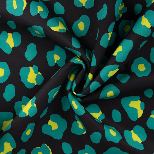 Attēls ar Softshell audums - zaļais leopards 310 g/m² – pieejams Šarlotes audumi