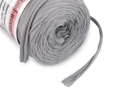 Image with spaghetti-style shiny yarn 200 g / 60 m – available online at Charlotte Fabrics
