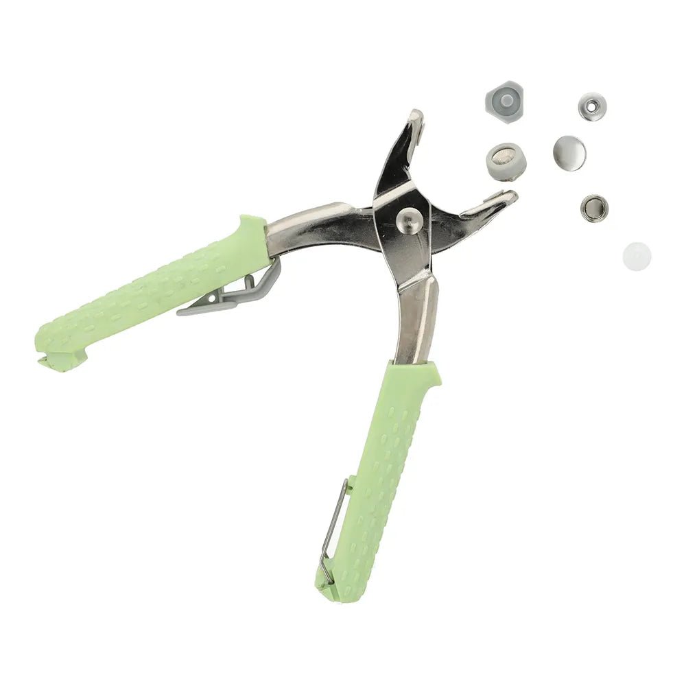 Image de pinces à bouton pression 5-en-1 avec kit d’accessoires Milward – disponible chez Šarlotes audumi