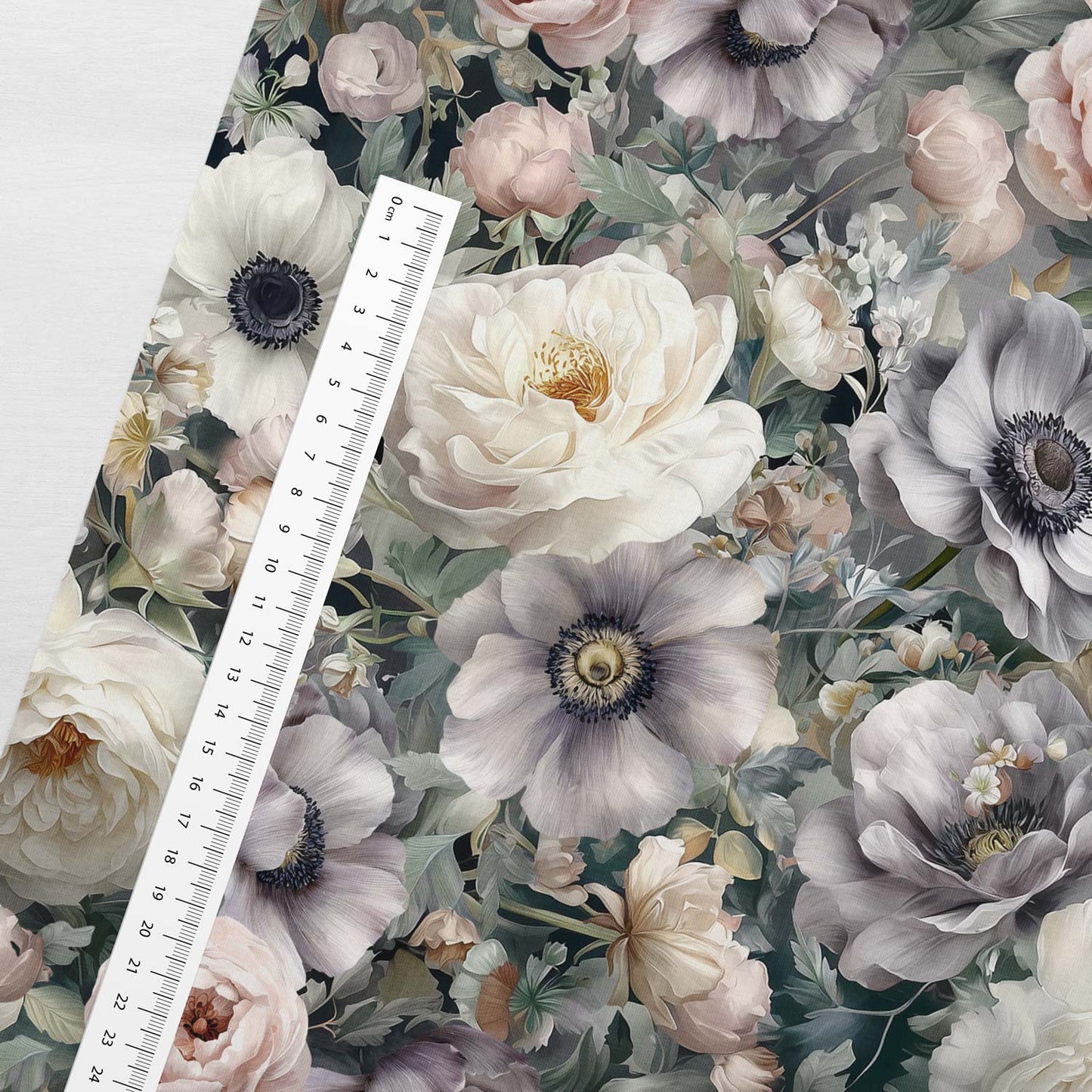 Jersey bouclette en coton - jardin fleuri argenté fumé 250 g/m²