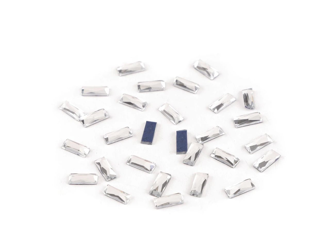 Attēls ar Termo kristāli dekorēšanai 3 × 7 mm 2g – pieejams Šarlotes audumi