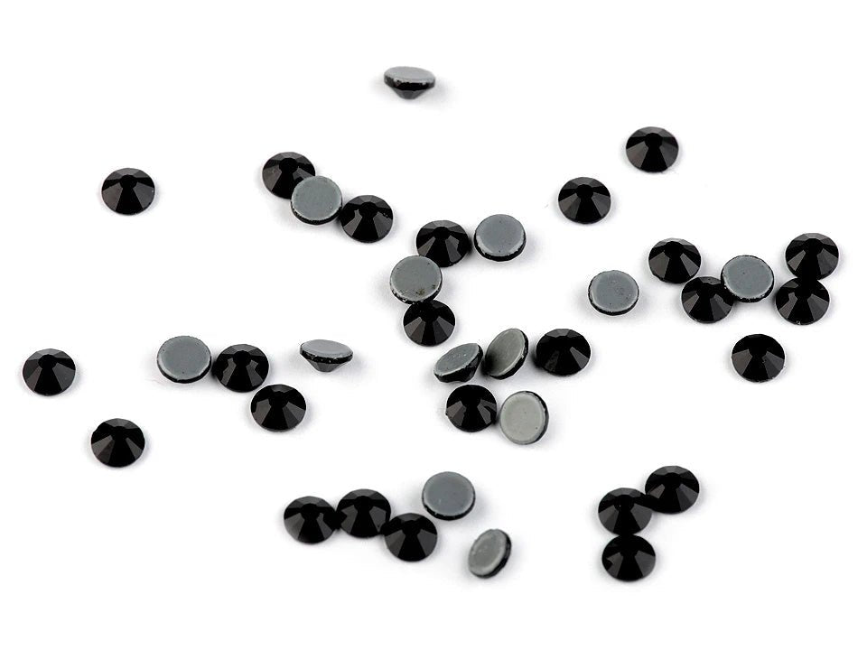 Attēls ar Termo līmējamie kristāli (hotfix),4 mm 2 g – pieejams Šarlotes audumi