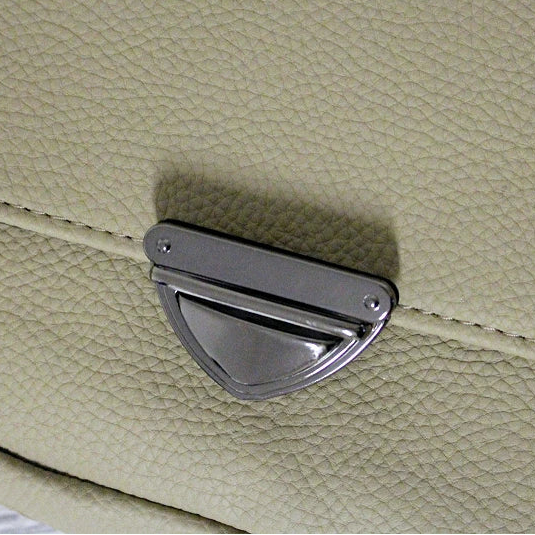 Bag Clasp 52 × 35 mm