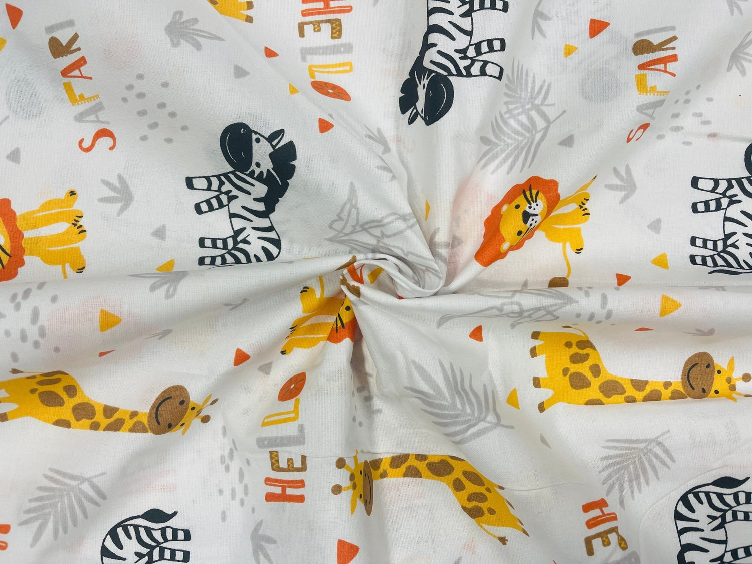 Vasaros audinių išpardavimas