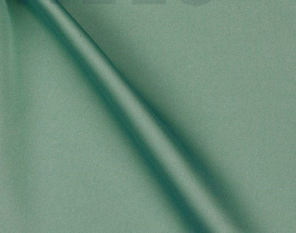 Tissu en soie artificielle - menthe 140 g/m²